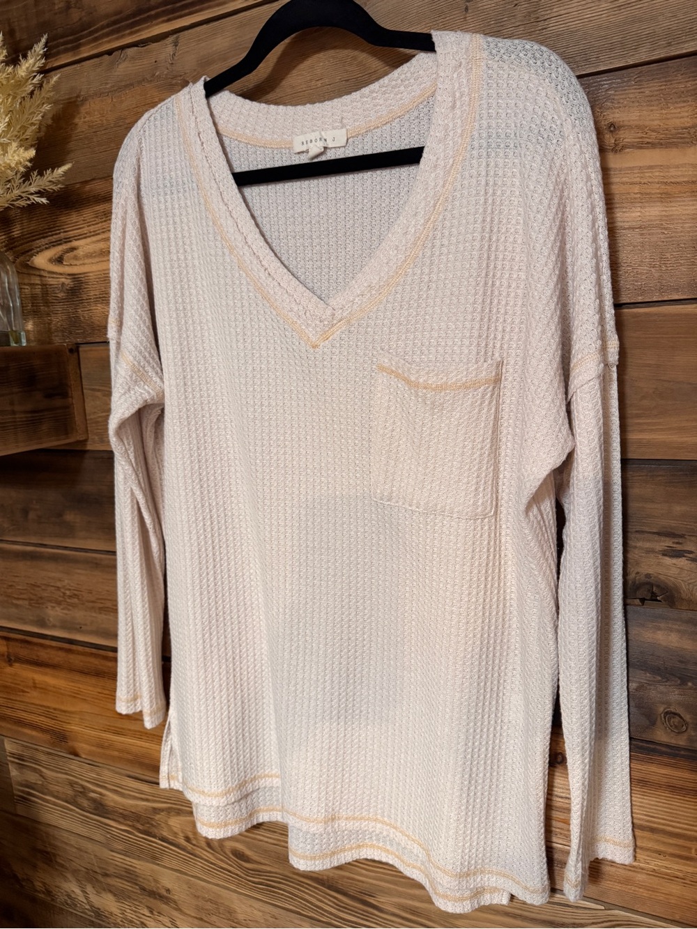 Reborn J | Cream Waffle Knit V-Neck Long Sleeve Top | Size Medium Large